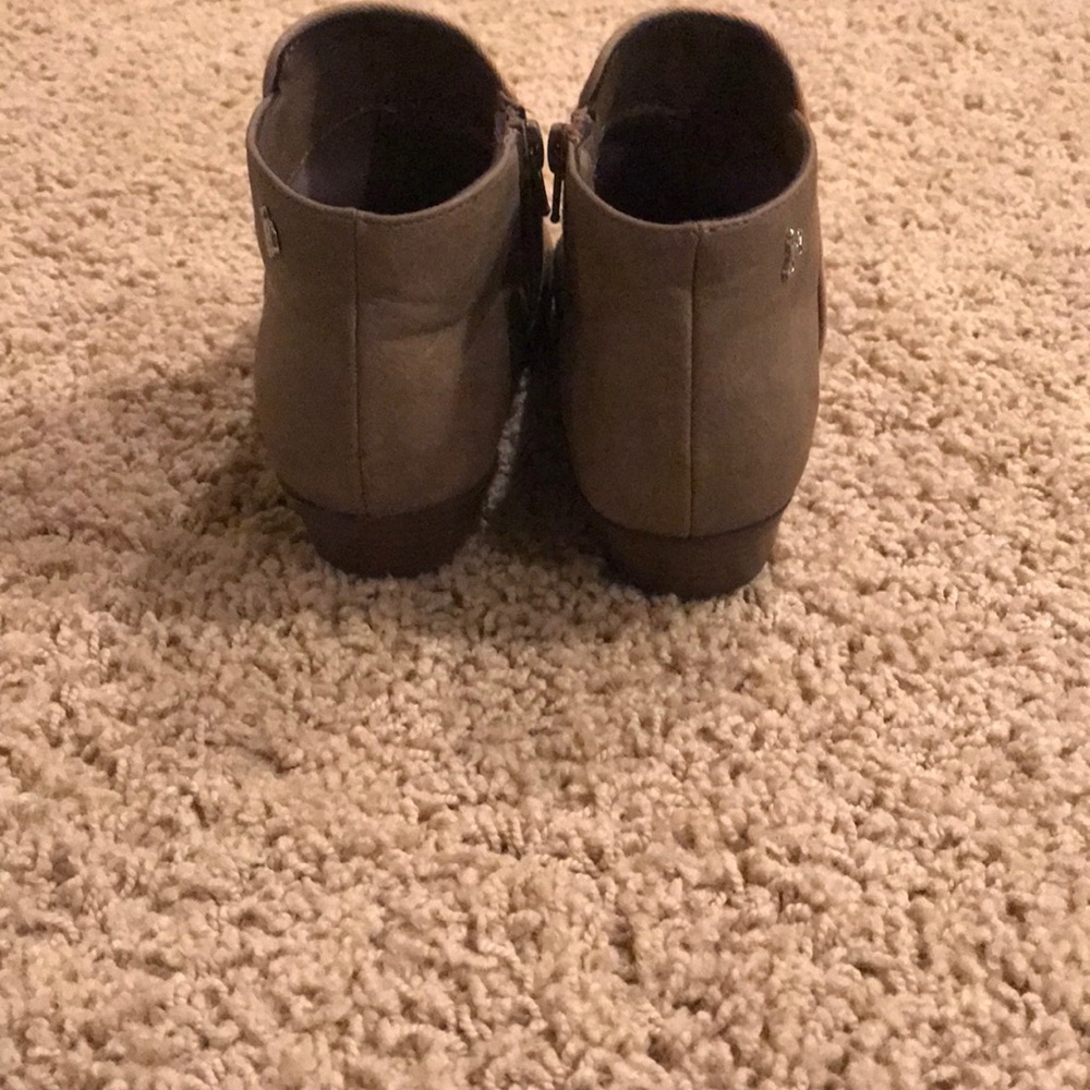 Tan Kids Booties - Picture 4 of 5
